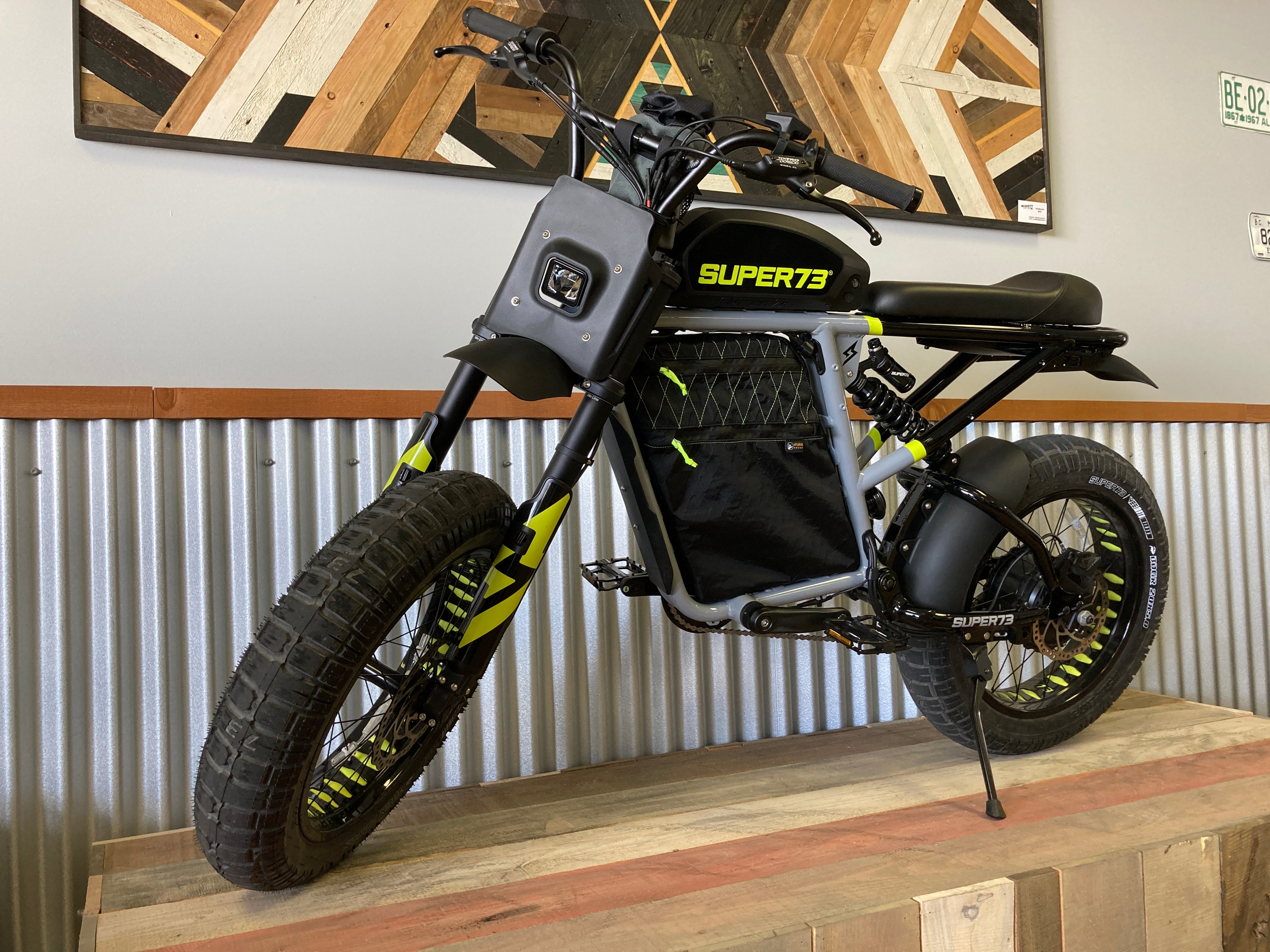 SUPER73-RX & R full frame pack – Shaka Packs